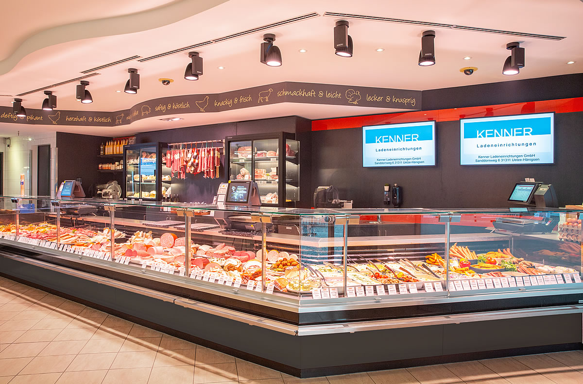 Fleischerei / Fischfachgeschäfte / Ladenbau / Ladenbau Fleischerei - Ladenbau Metzgerei - Kenner Ladeneinrichtungen aus Uetze (bei Hannover), dem Fullservice-Ladenbauer für Fleischereien, Metzgereien, Fischfachgeschäfte und Feinkostgeschäfte. Wir bieten Ihnen ebenfalls energieeffiziente Kühltheken, Fleischtheken, Fischtheken, Menütheken, Heißtheken, Wandkühlmöbel, Sonderkühlmöbel und entsprechende Beleuchtung.